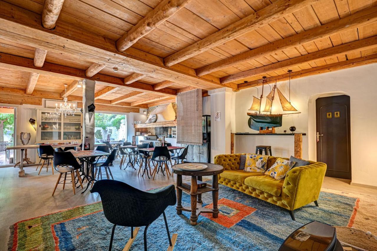 Le Provence Hotell Gémenos Eksteriør bilde