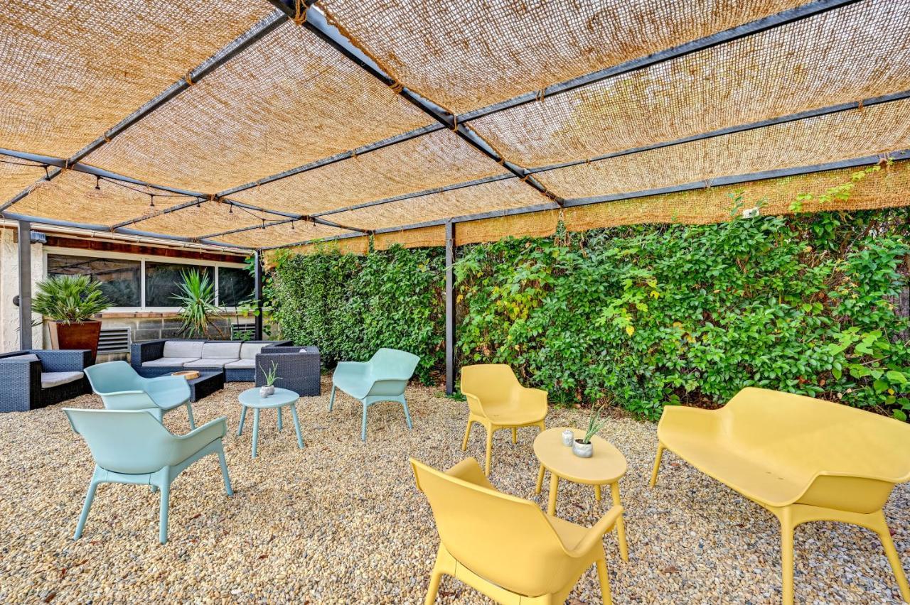 Le Provence Hotell Gémenos Eksteriør bilde