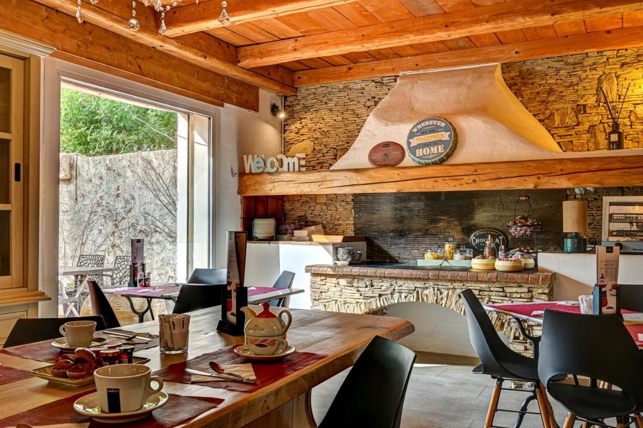 Le Provence Hotell Gémenos Eksteriør bilde