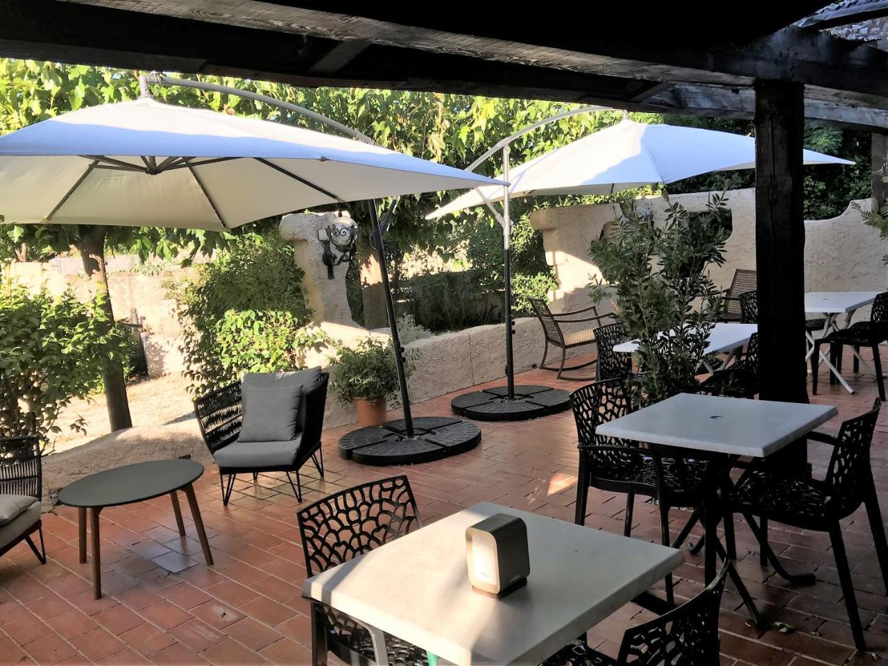 Le Provence Hotell Gémenos Eksteriør bilde
